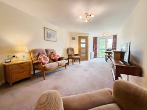 Photo 14- click for photo gallery